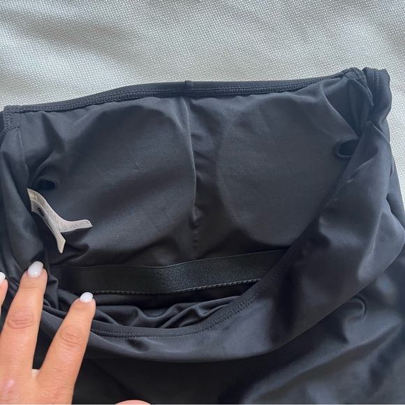 Smismivo Tummy Control Halter One Piece
Slimming Retro Swimsuit Ruched Size S - Picture 7 of 10